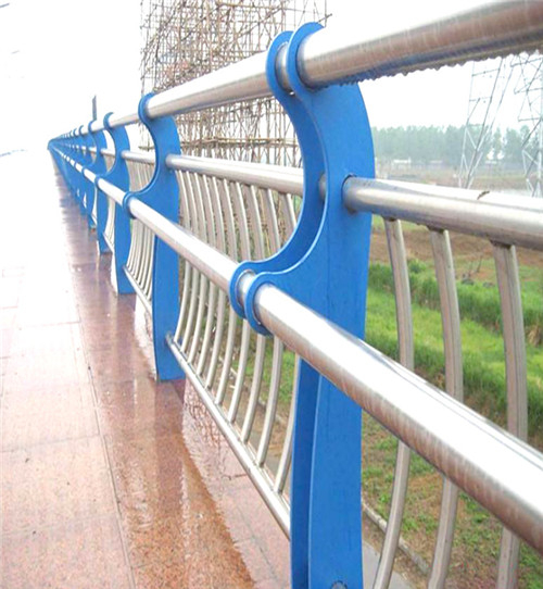 供应不锈钢桥梁防护景观护栏 高强度复合管扶手护栏