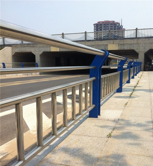 供应道路交通设施不锈钢护栏 现货可定制