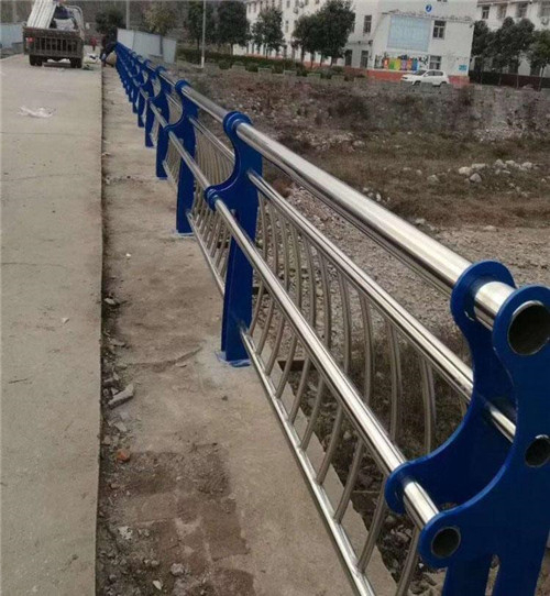 厂家直销道路防撞护栏 安全防撞栏杆