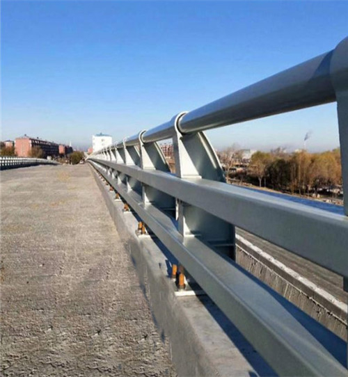 304不锈钢桥梁河道护栏 厂家定制桥梁隔离防撞拉杆