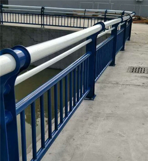厂家直销304桥梁防撞护栏市政工程桥梁护栏不锈钢护栏